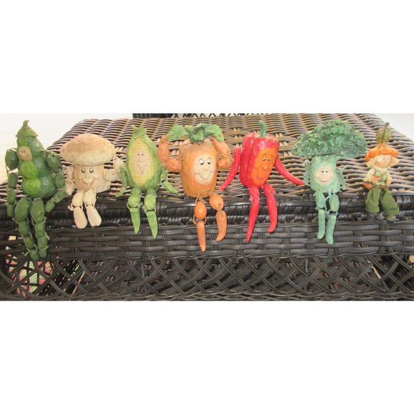 Unbranded Design Vintage Anthropomorphic Vegetable Fruit Shelf